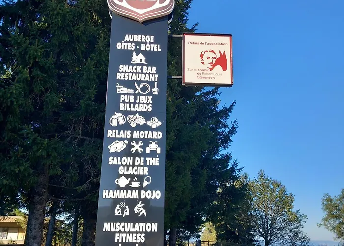 Montlo Relais Des Cerfs