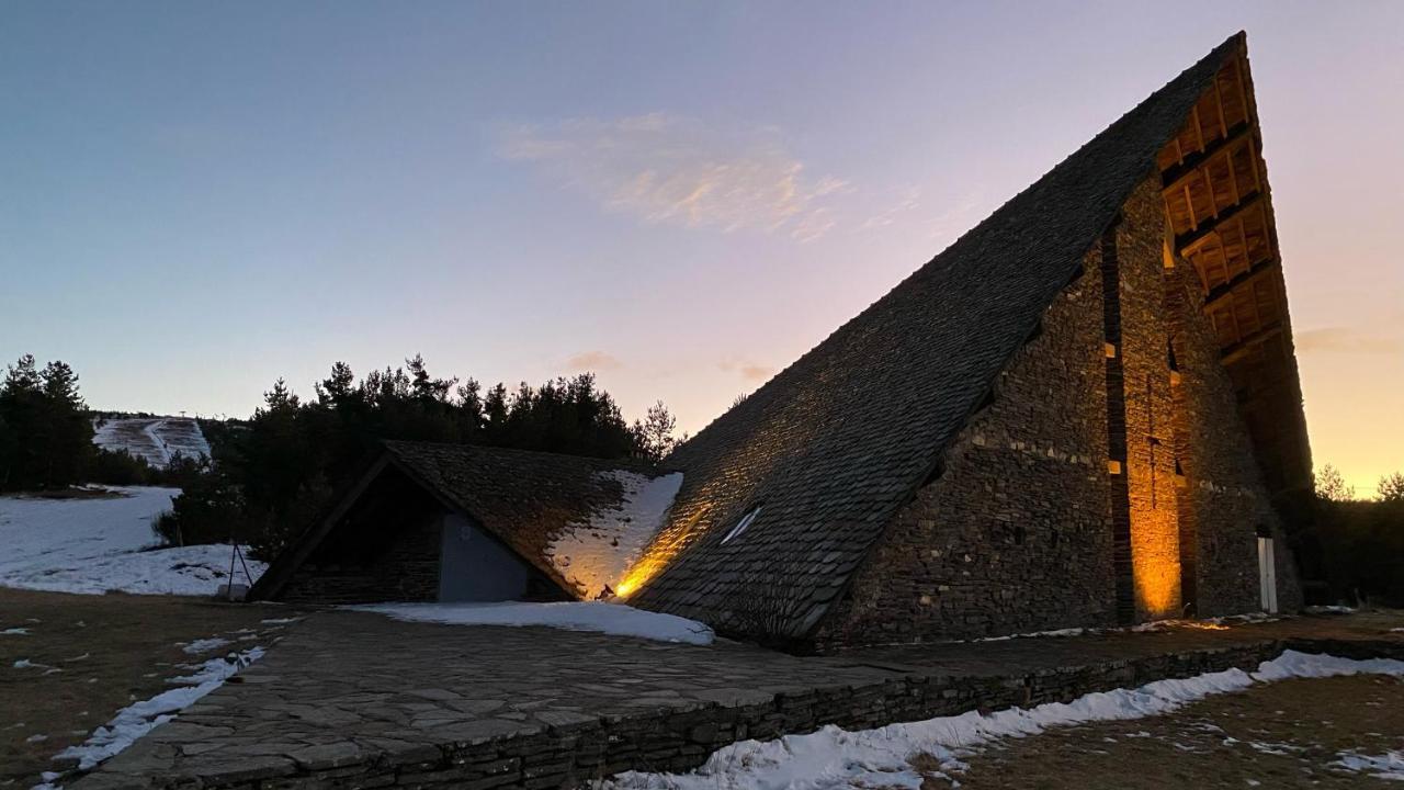 Montlo Relais Des Cerfs Hotel