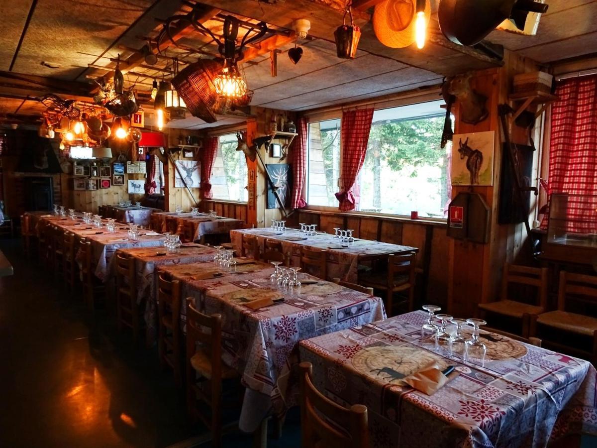 Montlo Relais Des Cerfs Cubieres