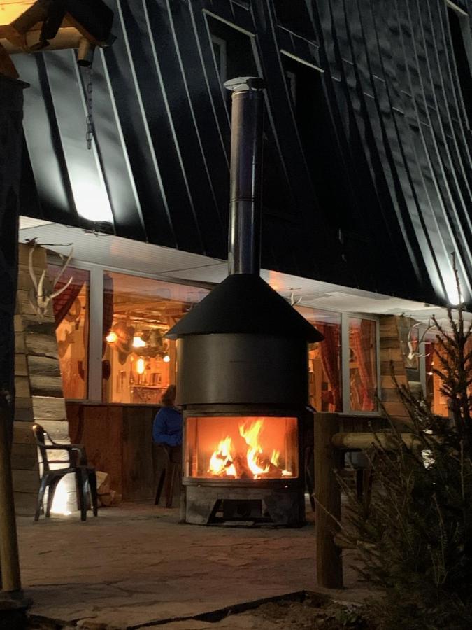 Montlo Relais Des Cerfs Hotel