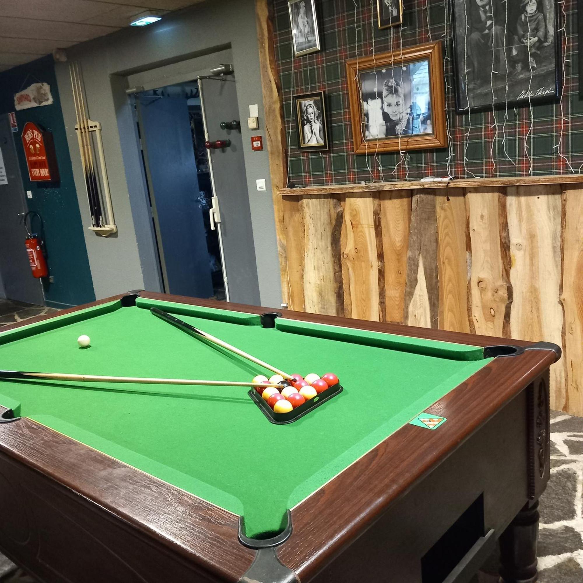Hotel Montlo Relais Des Cerfs *
